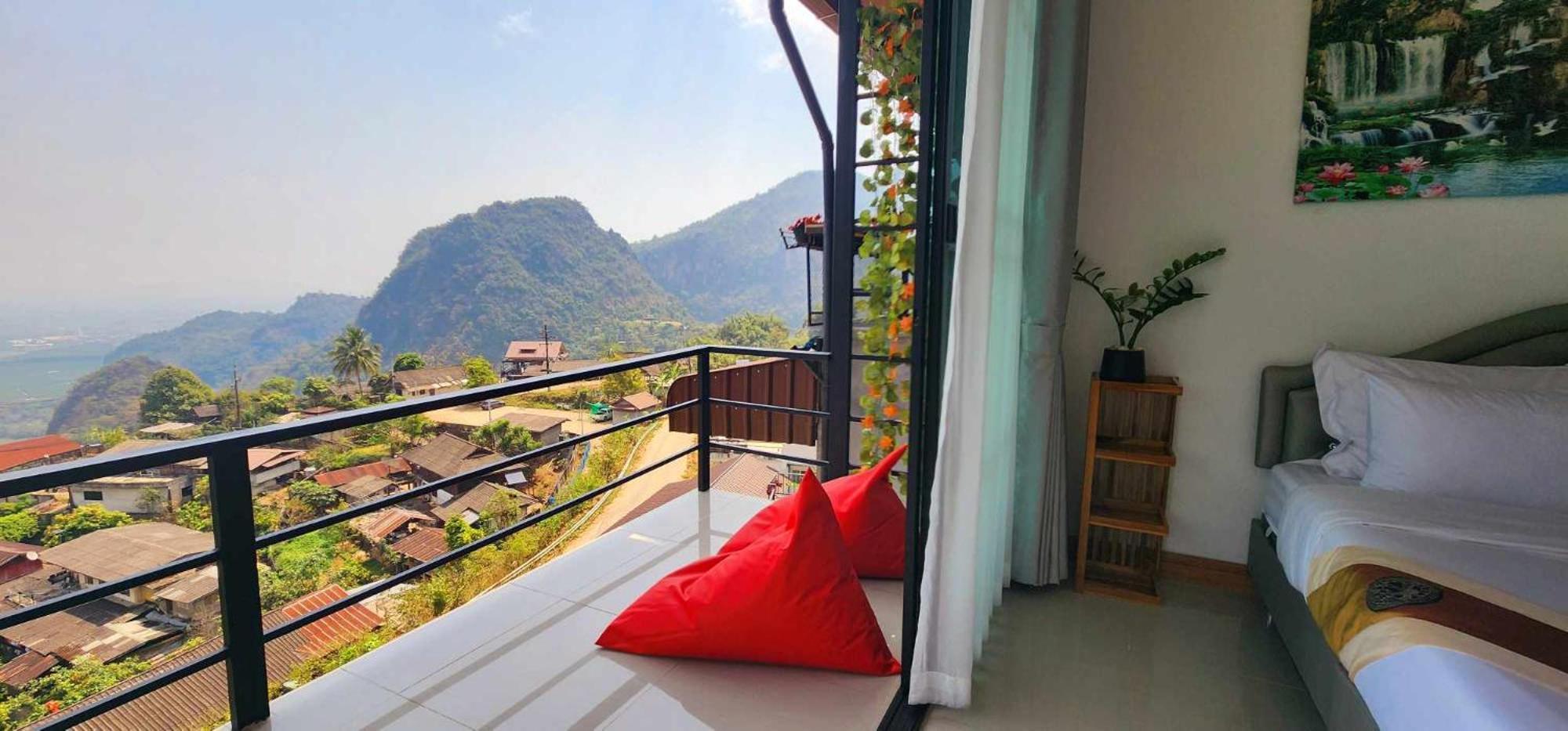 Bed and Breakfast Oasis Phamee Ban Pha Mi Екстер'єр фото