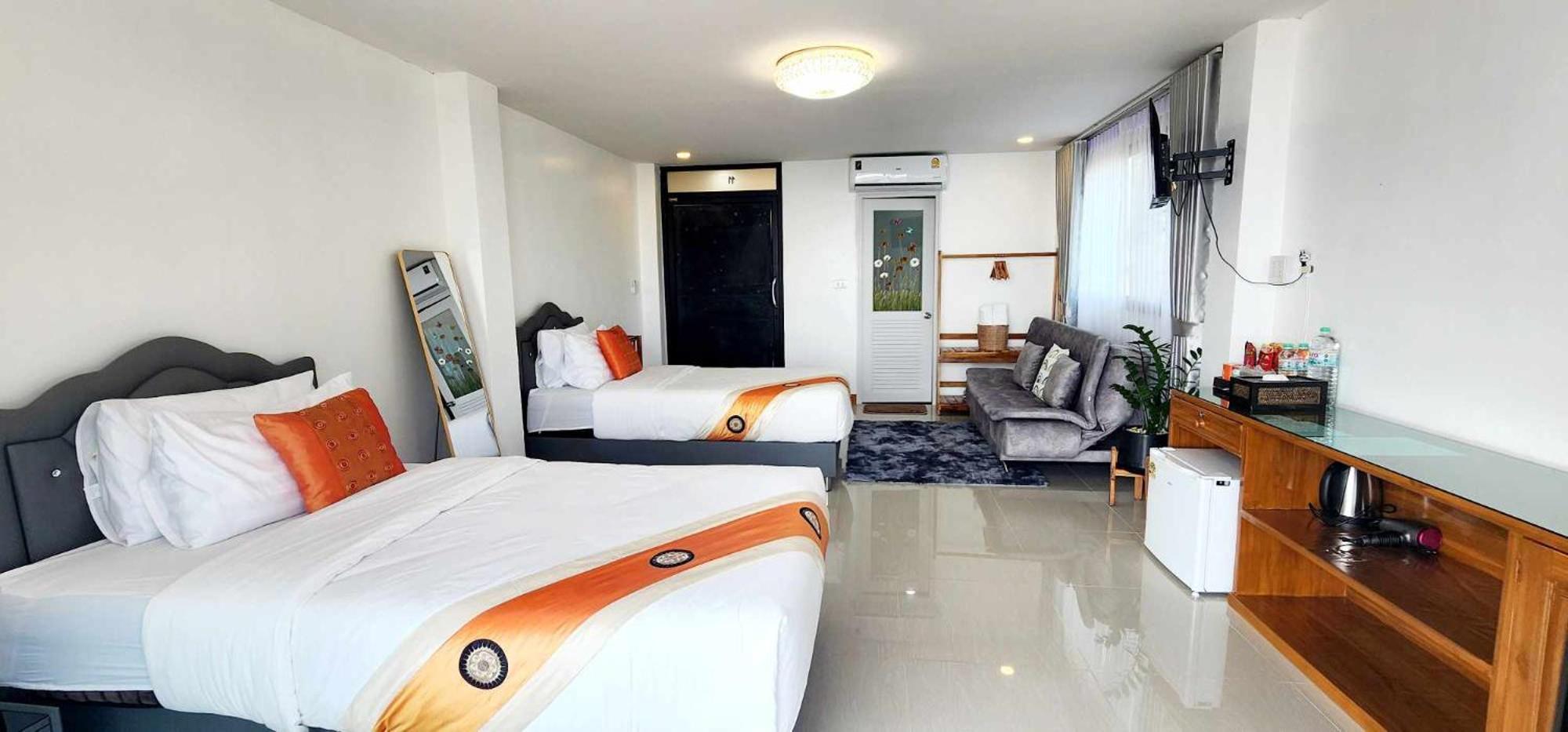 Bed and Breakfast Oasis Phamee Ban Pha Mi Екстер'єр фото